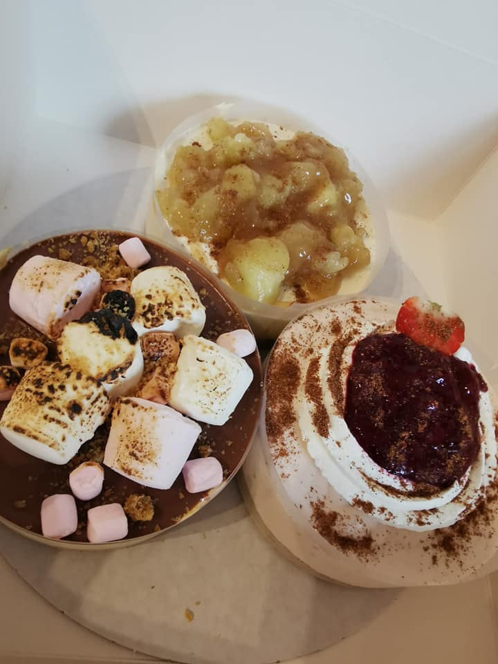 6x Chilled Cheesecakes - Build Your Own Box