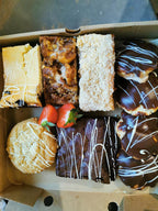 Cheesecake Extras Box
