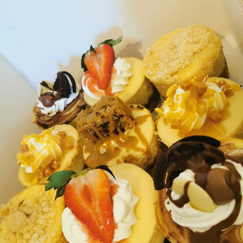 9 x Mini Baked American Style Cheesecake Box