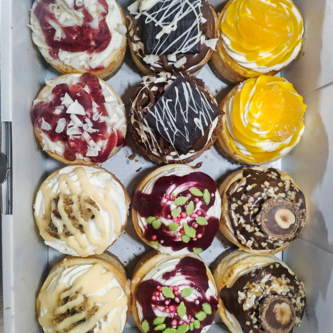 Festive Baked Cheesecake Box